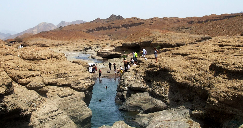 Enjoy an offload adventure and swim in the Hatta pools